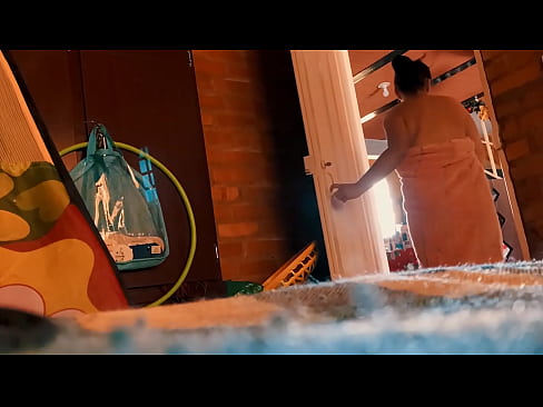 ❤️ Umalume uyandilandela sayongena kwi shower, uyandigezela ndisahlamba. Amanyala kwi-xh.porngipfy.ru ❤